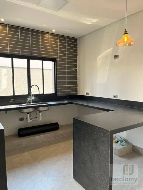 Foto 8 de Casa de Condomínio com 3 quartos à venda, 150m2 em Santana De Parnaiba - SP