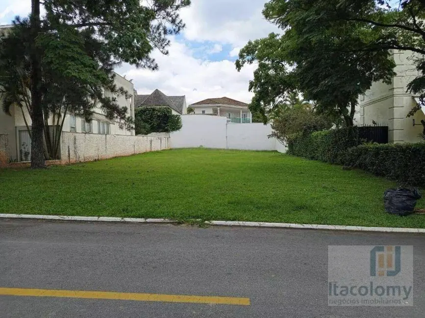 Foto 3 de Terreno / Lote à venda, 560m2 em Barueri - SP