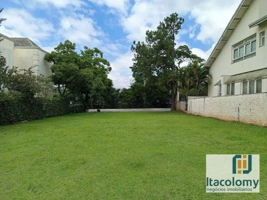 Foto 2 de Terreno / Lote à venda, 560m2 em Barueri - SP