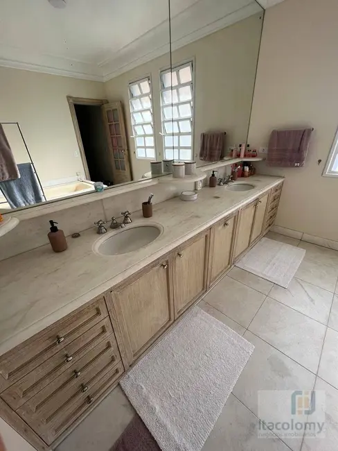 Foto 8 de Casa de Condomínio com 5 quartos para alugar, 1300m2 em Alphaville Residencial Zero, Barueri - SP