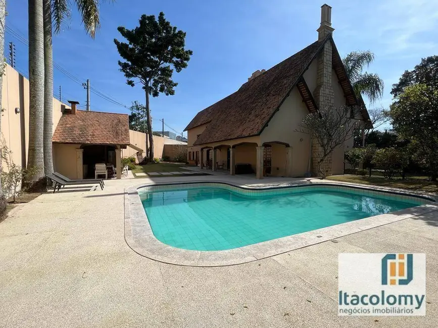 Casa de Condomínio com 5 quartos para alugar, 1300m2 em Alphaville Residencial Zero, Barueri - SP - imagem 6 Foto 6 de Casa de Condomínio com 5 quartos para alugar, 1300m2 em Alphaville Residencial Zero, Barueri - SP