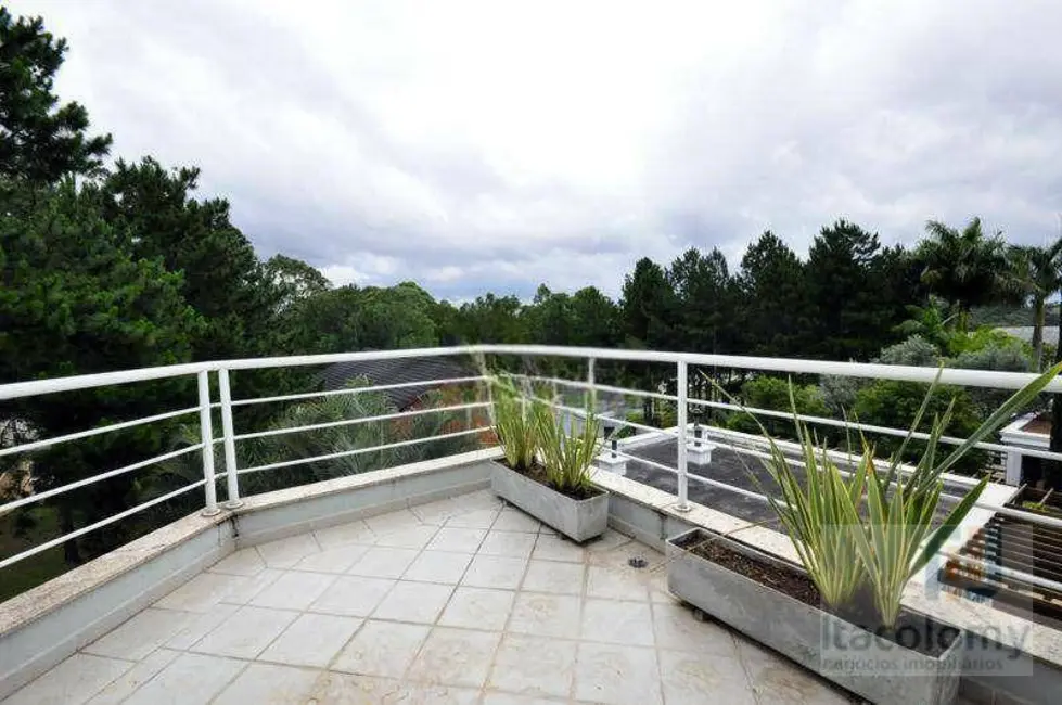 Foto 2 de Casa de Condomínio com 5 quartos à venda e para alugar, 600m2 em Santana De Parnaiba - SP