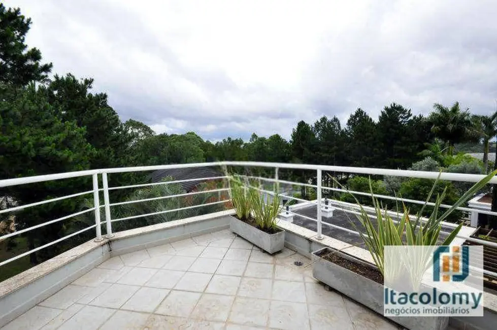 Foto 2 de Casa de Condomínio com 5 quartos à venda e para alugar, 600m2 em Santana De Parnaiba - SP