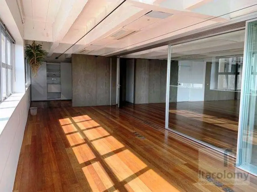Foto 8 de Loft / Flat à venda e para alugar, 201m2 em Jardim Paulistano, São Paulo - SP