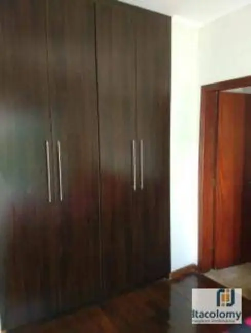 Foto 9 de Casa de Condomínio com 5 quartos à venda, 400m2 em Santana De Parnaiba - SP