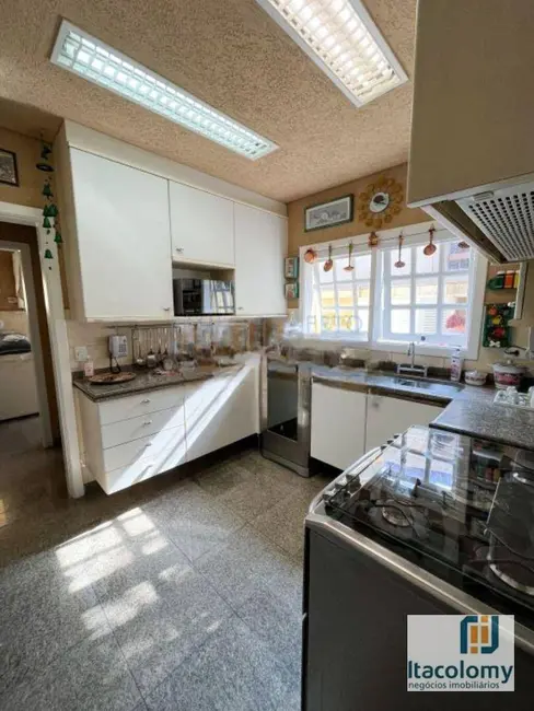 Foto 3 de Casa de Condomínio com 4 quartos à venda, 630m2 em Barueri - SP