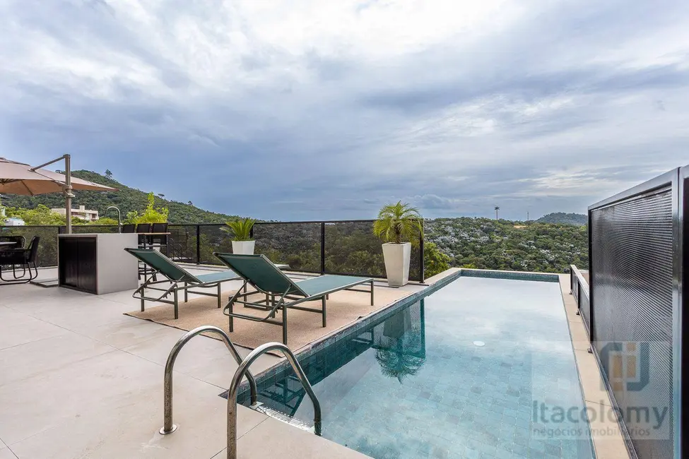 Foto 4 de Casa com 4 quartos à venda, 450m2 em Santana De Parnaiba - SP