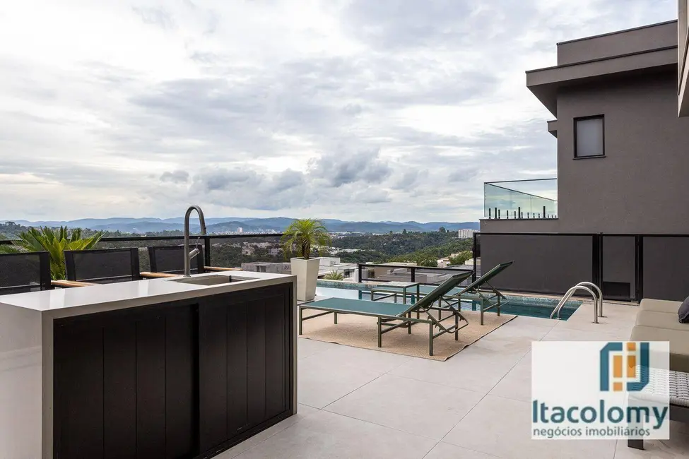 Foto 3 de Casa com 4 quartos à venda, 450m2 em Santana De Parnaiba - SP