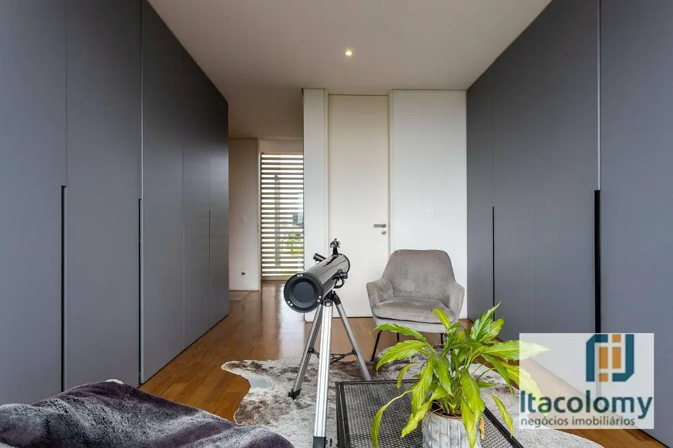 Foto 9 de Casa com 4 quartos à venda, 450m2 em Santana De Parnaiba - SP