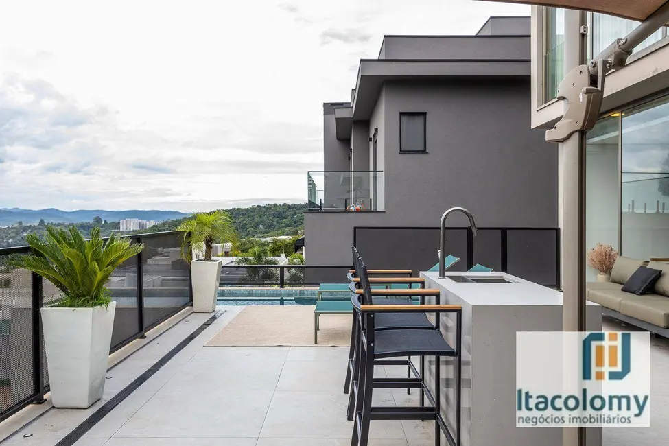 Foto 6 de Casa com 4 quartos à venda, 450m2 em Santana De Parnaiba - SP