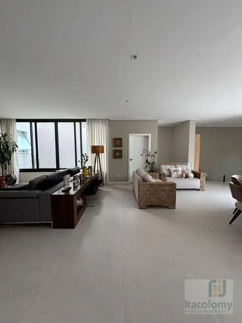 Foto 2 de Casa de Condomínio com 3 quartos à venda, 538m2 em Paiol Velho, Santana De Parnaiba - SP