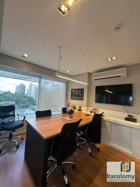 Foto 2 de Sala Comercial à venda, 65m2 em Alphaville Industrial, Barueri - SP