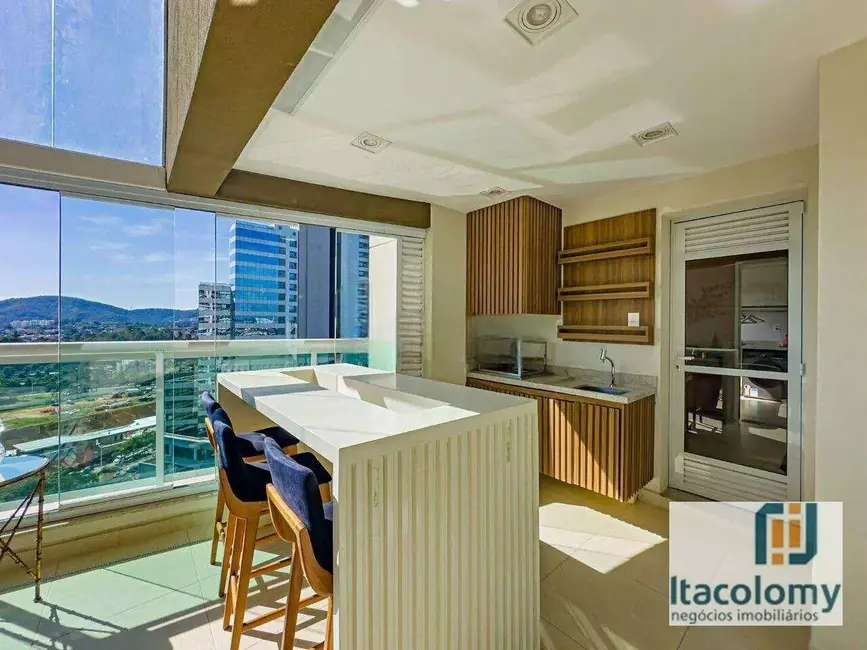 Foto 2 de Apartamento com 5 quartos à venda, 336m2 em Alphaville Empresarial, Barueri - SP