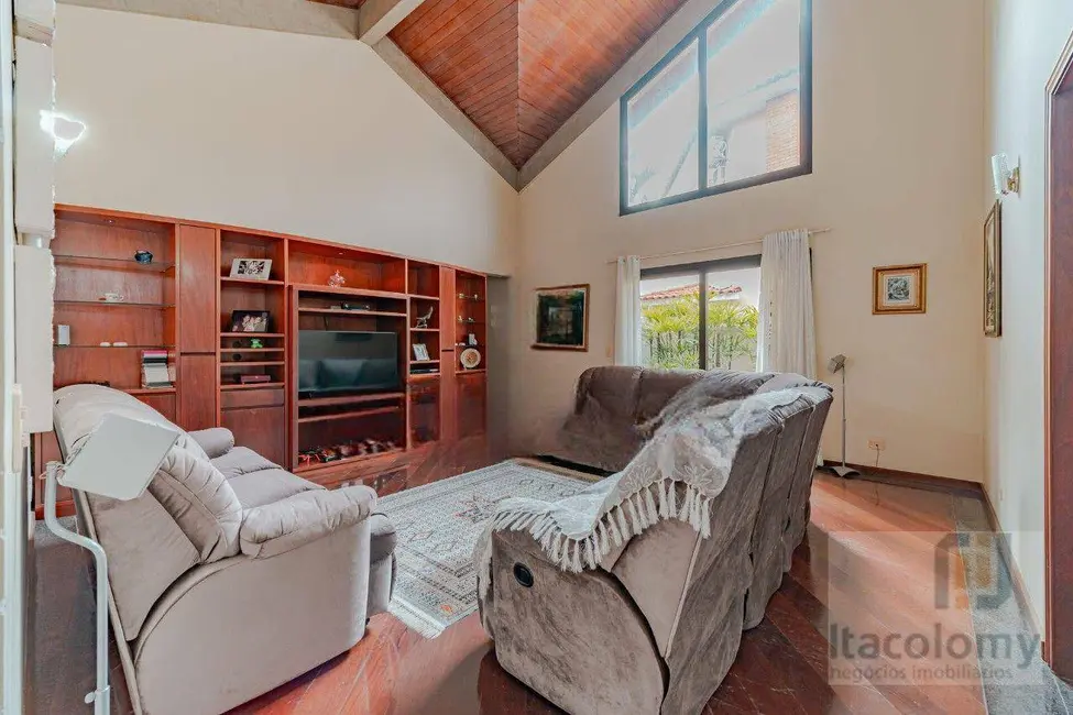 Foto 9 de Casa de Condomínio com 4 quartos à venda, 1040m2 em Santana De Parnaiba - SP