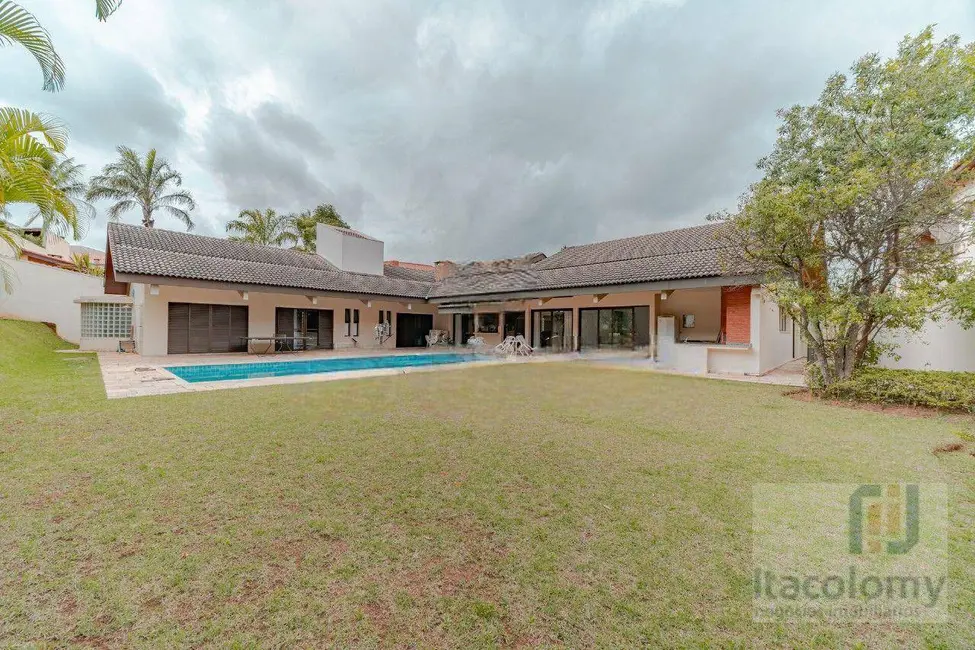 Foto 1 de Casa de Condomínio com 4 quartos à venda, 1040m2 em Santana De Parnaiba - SP