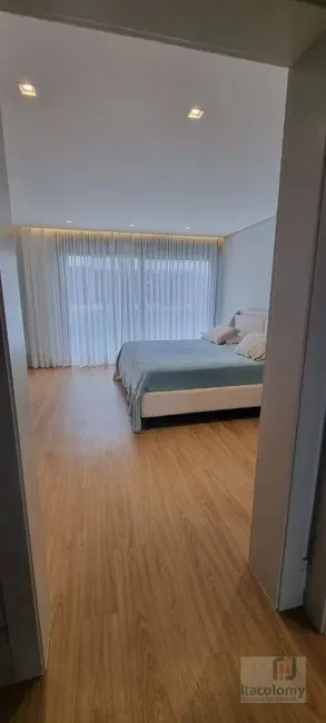 Casa de Condomínio com 4 quartos à venda, 560m2 em Barueri - SP - imagem 9 Foto 9 de Casa de Condomínio com 4 quartos à venda, 560m2 em Barueri - SP