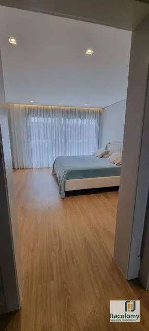 Foto 9 de Casa de Condomínio com 4 quartos à venda, 560m2 em Barueri - SP