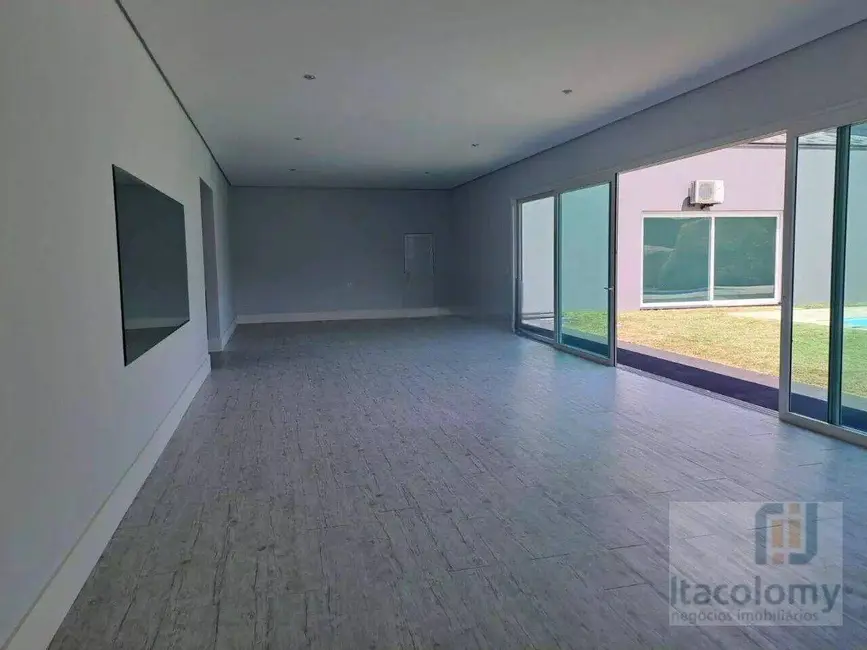 Foto 9 de Casa de Condomínio com 4 quartos para alugar, 4666m2 em Residencial Tamboré, Barueri - SP