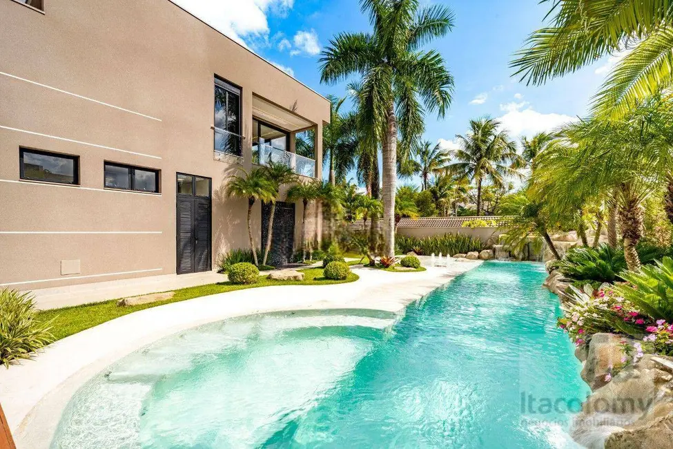 Foto 2 de Casa de Condomínio com 5 quartos à venda, 1200m2 em Barueri - SP