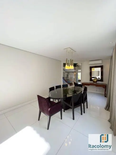 Foto 9 de Casa de Condomínio com 4 quartos à venda e para alugar, 560m2 em Barueri - SP