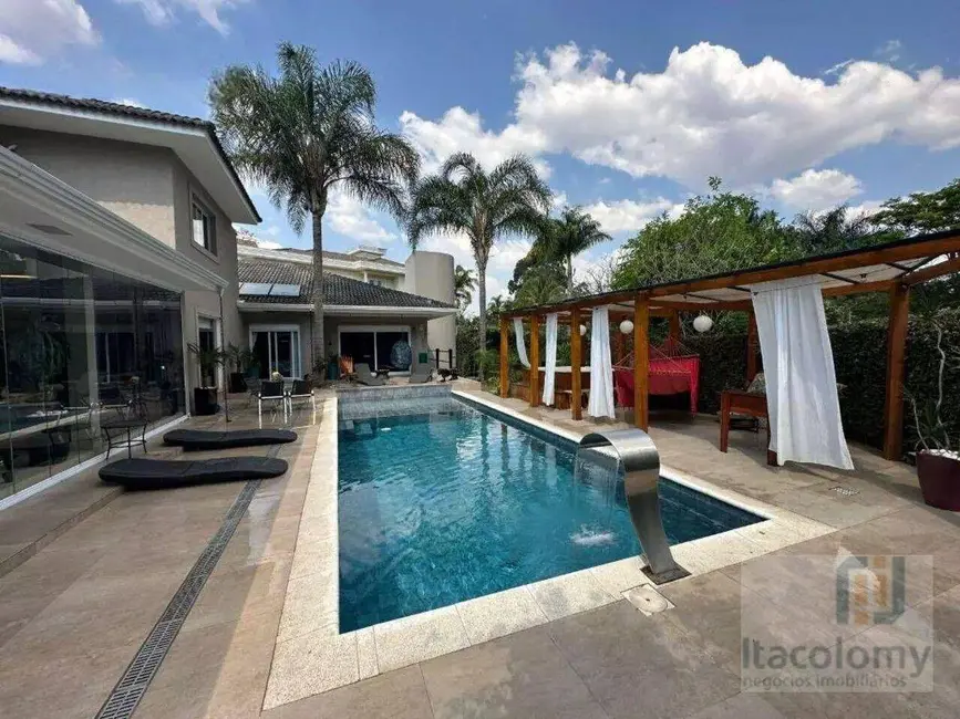 Foto 1 de Casa de Condomínio com 5 quartos à venda, 2000m2 em Residencial Tamboré, Barueri - SP