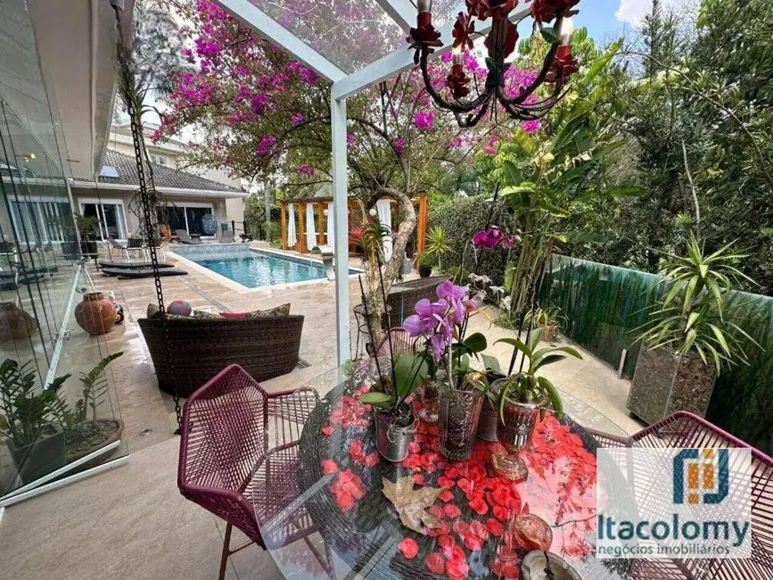 Foto 3 de Casa de Condomínio com 5 quartos à venda, 2000m2 em Residencial Tamboré, Barueri - SP