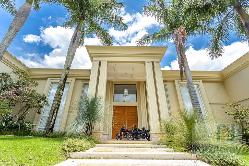 Casa de Condomínio com 5 quartos à venda, 1442m2 em Tamboré, Barueri - SP - imagem 6 Foto 6 de Casa de Condomínio com 5 quartos à venda, 1442m2 em Tamboré, Barueri - SP