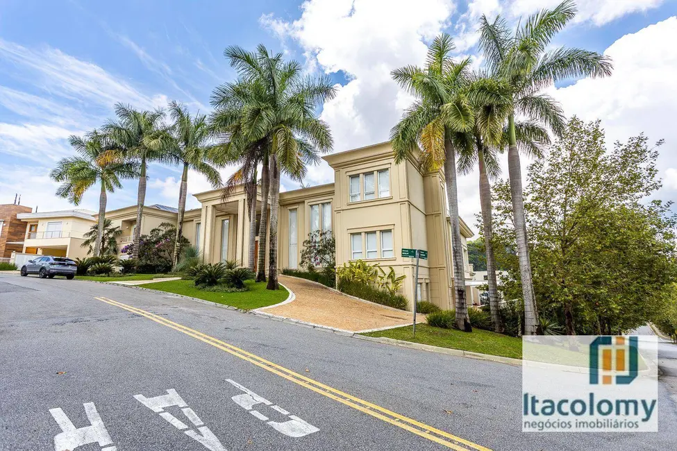 Casa de Condomínio com 5 quartos à venda, 1442m2 em Tamboré, Barueri - SP - imagem 5 Foto 5 de Casa de Condomínio com 5 quartos à venda, 1442m2 em Tamboré, Barueri - SP