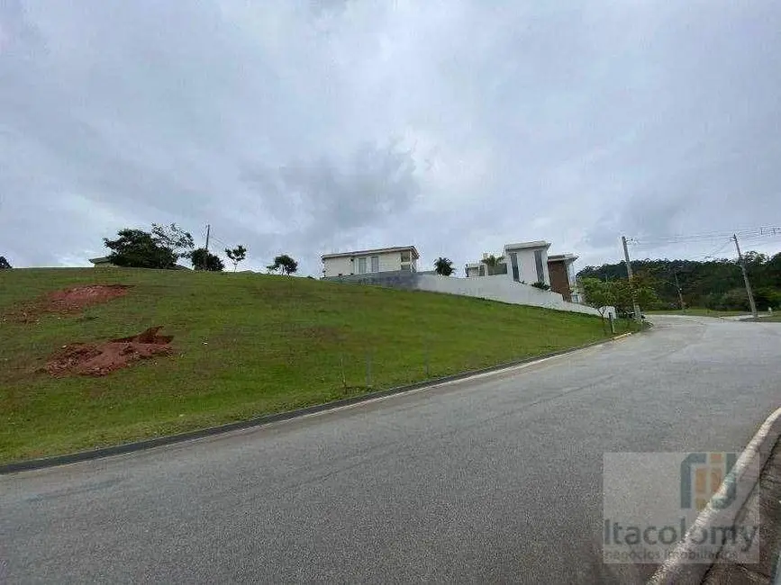 Foto 3 de Terreno / Lote à venda, 826m2 em Paiol Velho, Santana De Parnaiba - SP