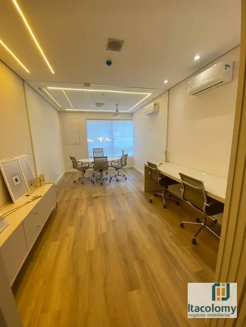 Foto 5 de Sala Comercial à venda, 30m2 em Tamboré, Santana De Parnaiba - SP