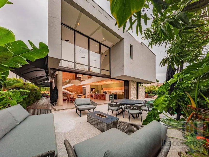 Foto 1 de Casa de Condomínio com 4 quartos à venda, 488m2 em Santana De Parnaiba - SP