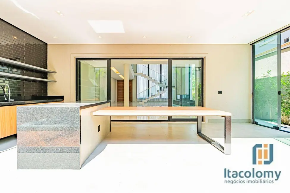 Casa de Condomínio com 4 quartos à venda, 556m2 em Tamboré, Santana De Parnaiba - SP - imagem 9 Foto 9 de Casa de Condomínio com 4 quartos à venda, 556m2 em Tamboré, Santana De Parnaiba - SP