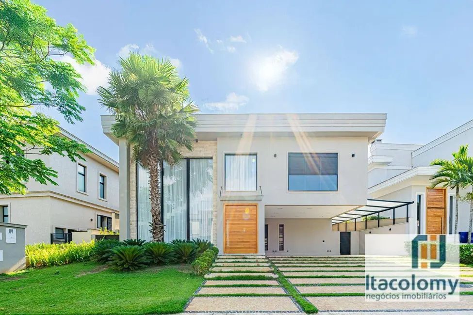 Casa de Condomínio com 4 quartos à venda, 556m2 em Tamboré, Santana De Parnaiba - SP - imagem 4 Foto 4 de Casa de Condomínio com 4 quartos à venda, 556m2 em Tamboré, Santana De Parnaiba - SP