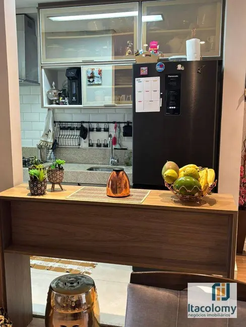 Foto 2 de Apartamento com 3 quartos à venda, 70m2 em Jardim Iracema, Barueri - SP