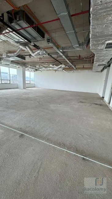 Foto 4 de Sala Comercial para alugar, 379m2 em Alphaville Industrial, Barueri - SP