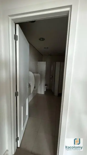 Sala Comercial para alugar, 379m2 em Alphaville Industrial, Barueri - SP - imagem 7 Foto 7 de Sala Comercial para alugar, 379m2 em Alphaville Industrial, Barueri - SP