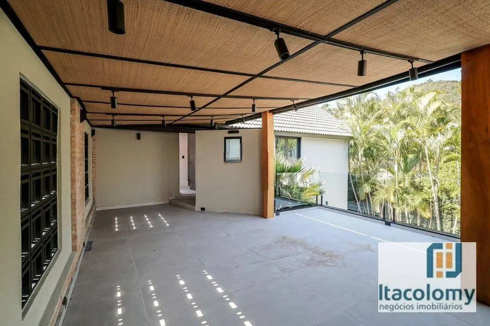 Foto 5 de Casa de Condomínio com 5 quartos à venda, 600m2 em Santana De Parnaiba - SP