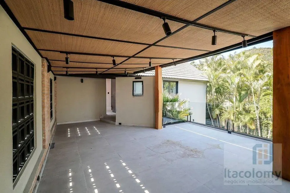 Foto 5 de Casa de Condomínio com 5 quartos à venda, 600m2 em Santana De Parnaiba - SP