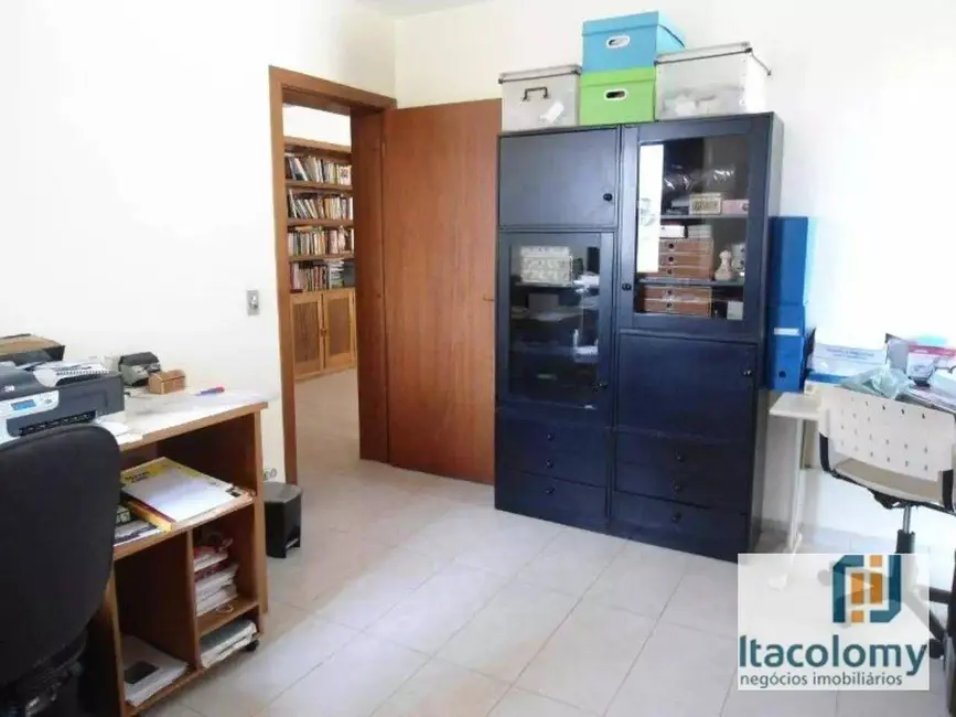 Casa de Condomínio com 4 quartos à venda, 810m2 em Santana De Parnaiba - SP - imagem 6 Foto 6 de Casa de Condomínio com 4 quartos à venda, 810m2 em Santana De Parnaiba - SP