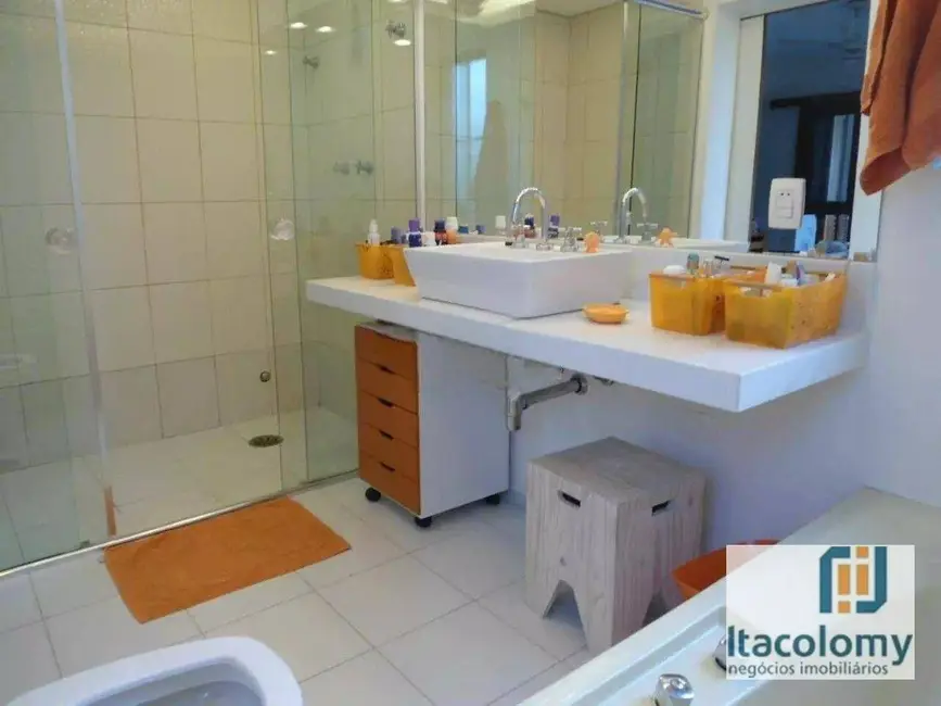 Casa de Condomínio com 4 quartos à venda, 810m2 em Santana De Parnaiba - SP - imagem 7 Foto 7 de Casa de Condomínio com 4 quartos à venda, 810m2 em Santana De Parnaiba - SP