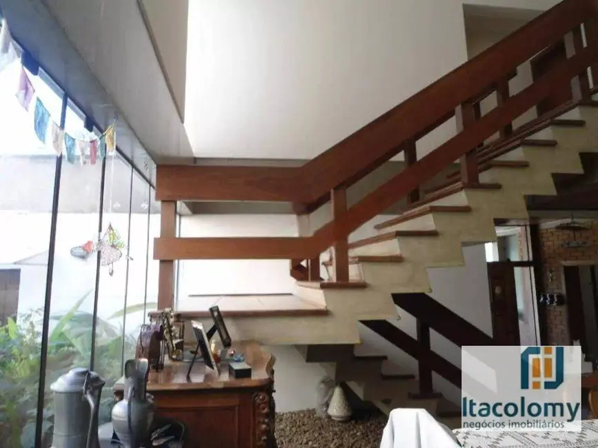 Casa de Condomínio com 4 quartos à venda, 810m2 em Santana De Parnaiba - SP - imagem 3 Foto 3 de Casa de Condomínio com 4 quartos à venda, 810m2 em Santana De Parnaiba - SP