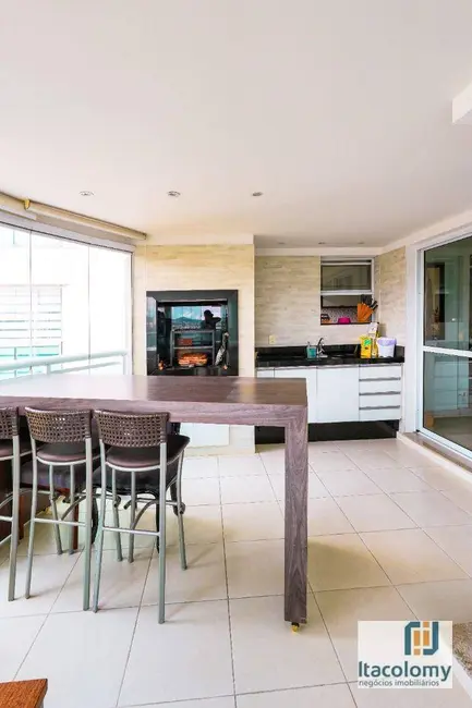 Foto 7 de Apartamento com 4 quartos à venda, 258m2 em Barueri - SP