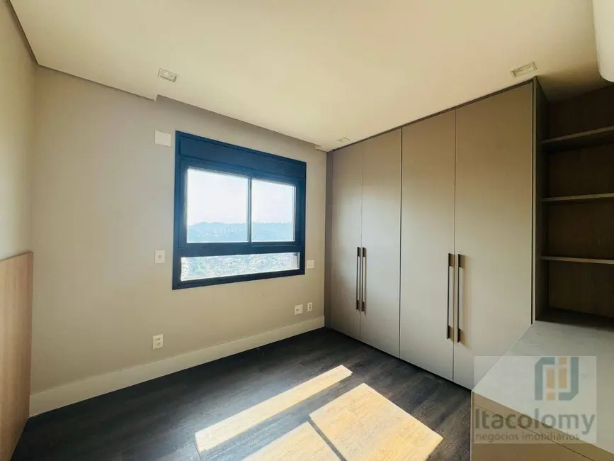 Foto 3 de Apartamento com 3 quartos para alugar, 285m2 em Alphaville Empresarial, Barueri - SP