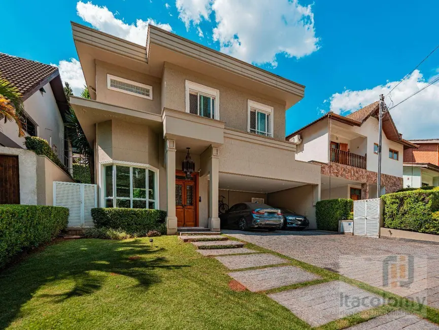 Foto 2 de Casa de Condomínio com 3 quartos à venda, 307m2 em Santana De Parnaiba - SP