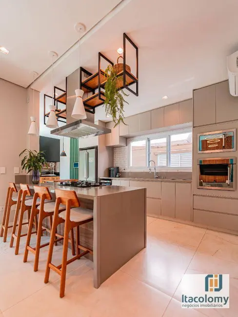 Foto 7 de Casa de Condomínio com 3 quartos à venda, 307m2 em Santana De Parnaiba - SP