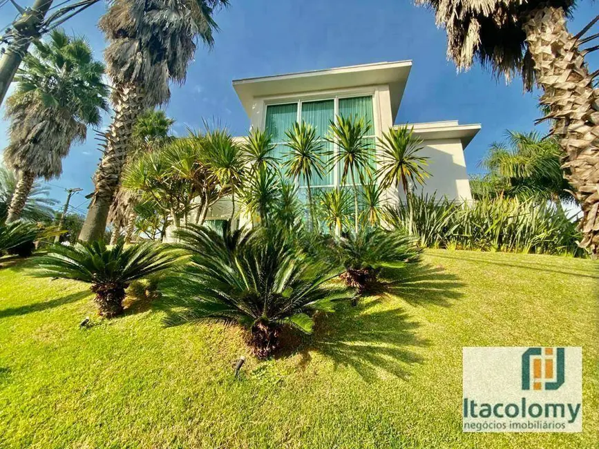 Foto 4 de Casa de Condomínio com 4 quartos à venda, 693m2 em Santana De Parnaiba - SP