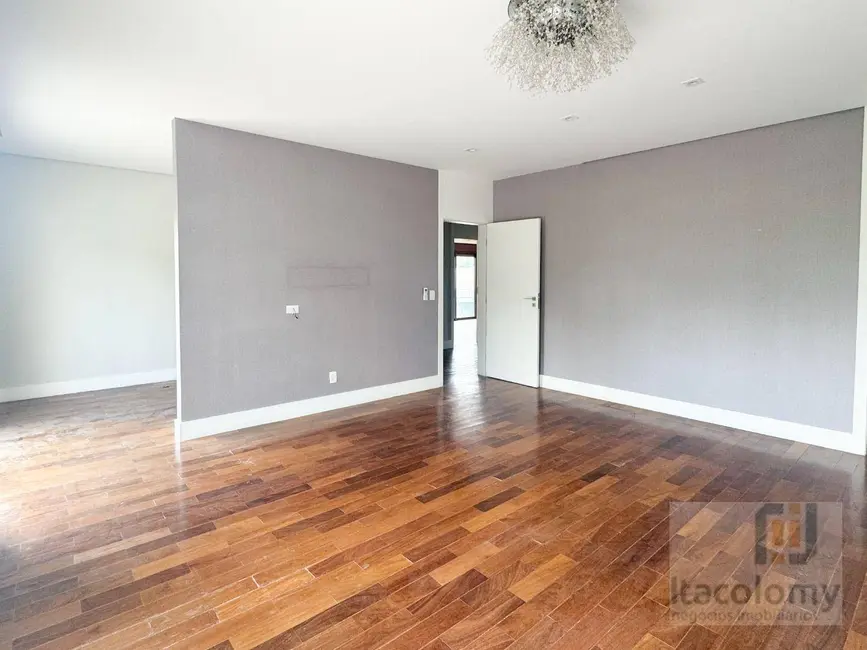 Foto 4 de Casa de Condomínio com 4 quartos à venda, 653m2 em Santana De Parnaiba - SP