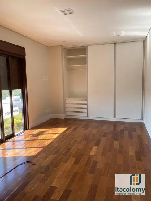 Foto 8 de Casa de Condomínio com 4 quartos à venda, 653m2 em Santana De Parnaiba - SP