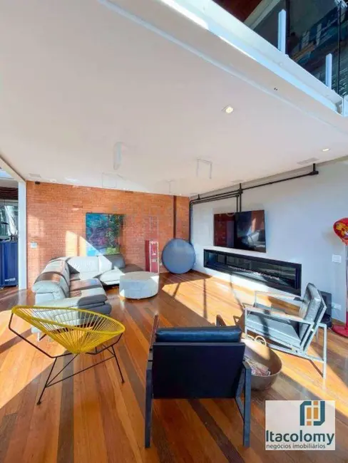 Foto 2 de Casa de Condomínio com 3 quartos à venda, 3937m2 em Residencial Tamboré, Barueri - SP