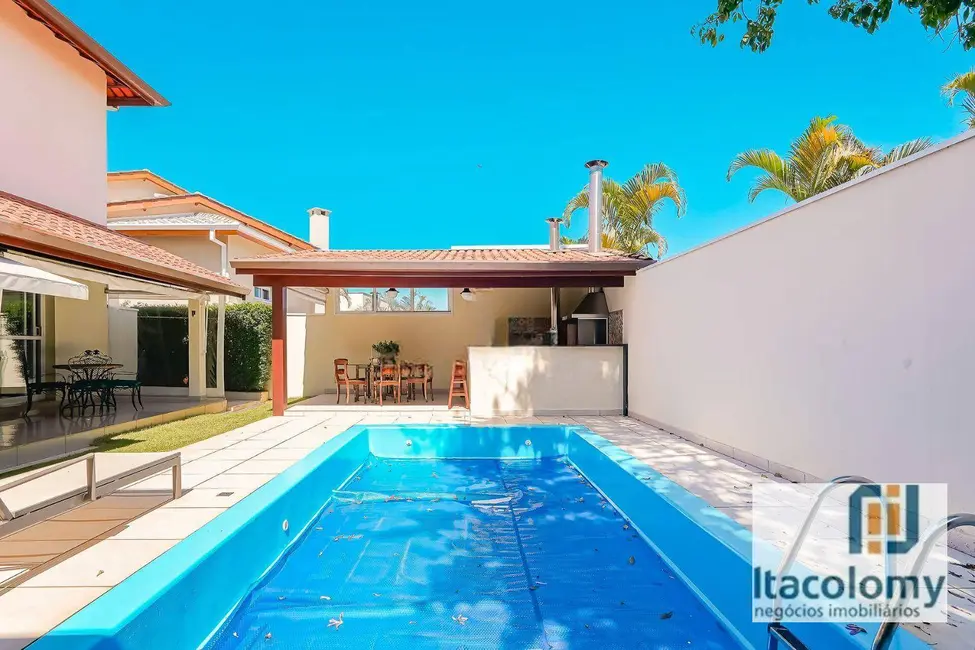 Foto 3 de Casa de Condomínio com 4 quartos à venda, 400m2 em Santana De Parnaiba - SP